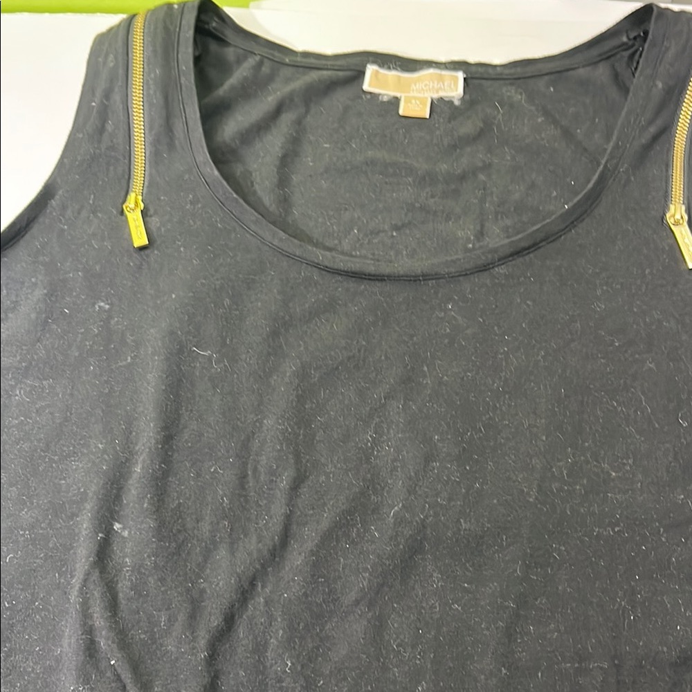 Michael Kors Black Sleeveless Top - Picture 15 of 16